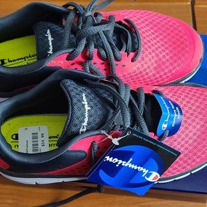 Champion Memory Foam Athletic Shoe Size 5 Fuchsia